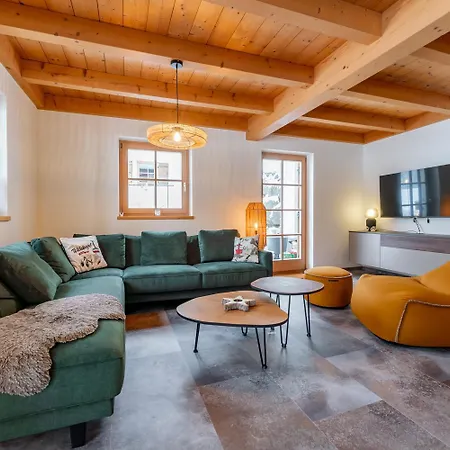 Schoeneben Op 't Suyden * Wald im Pinzgau